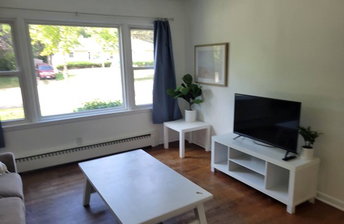 Monona Apartment | Beautiful, Newly-Updated Madison Apartment