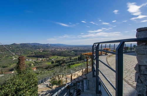 Margine Coperta-Traversagna Villa | Beautiful private villa for 9 people with WIFI, private pool, A/C, TV and balcony
