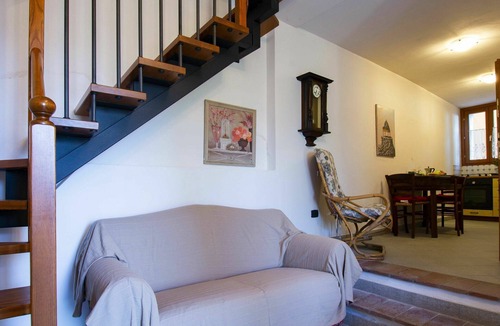 Castelnuovo d'Elsa House | Beautiful private villa for 6 guests with private pool, WIFI, terrace and panoramic view