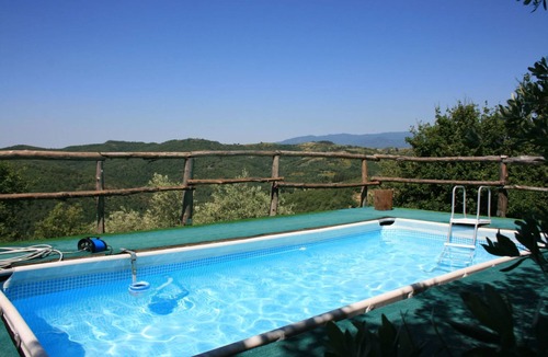 Subbiano Villa | Beautiful private villa for 2 guests with A/C, private pool, WIFI and TV, close to Arezzo