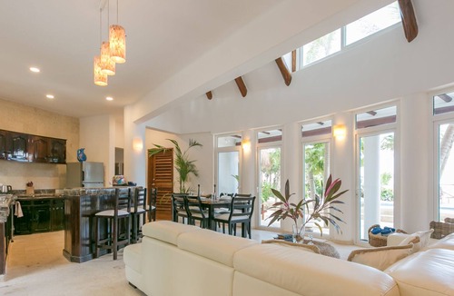 Tulum Villa | BEAUTIFUL PRIVATE BEACH FRONT LUXURY VILLA RETREAT NEAR TULUM