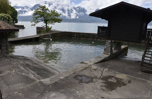 Montreux Villa | Beautiful private villa for 7 guests with WIFI, terrace and pets allowed