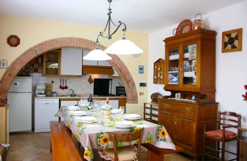 Montepulciano Villa | Beautiful private villa for 9 people with private pool and TV
