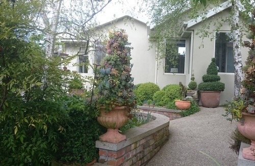 West Launceston Cottage | Beautiful Private Retreat Near Gorge/CBD, Free Breakie Hamper, Wifi & More