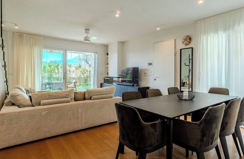 Costermano Villa | Beautiful private villa for 6 people with WIFI, private pool, A/C, TV, patio and panoramic view