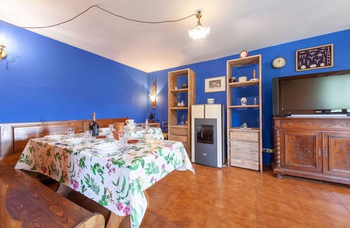 Gombitelli Villa | Beautiful private villa with WIFI, private pool, pets allowed and panoramic view, close to Viare.