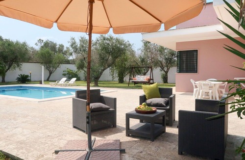 Martignano Villa | Beautiful private villa for 6 guests with A/C, WIFI, private pool, TV, terrace and pets allowed