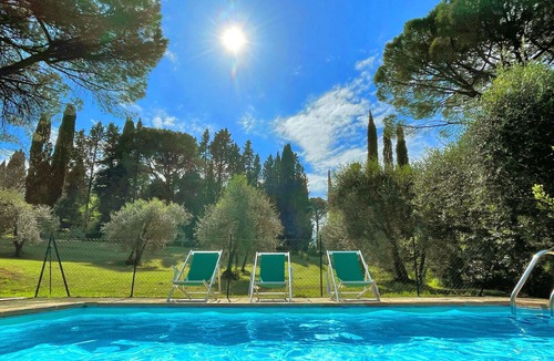 Montelopio Villa | Beautiful private villa for 12 people with WIFI, private pool, TV, terrace and panoramic view