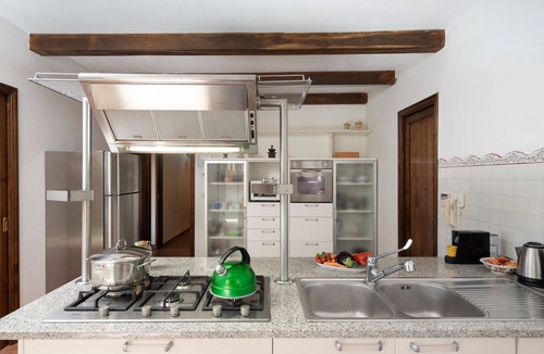 Subbiano Villa | Beautiful private villa with A/C, WIFI, hot tub, private pool, TV and terrace, close to Arezzo