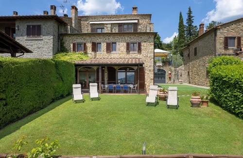 Subbiano Villa | Beautiful private villa with A/C, WIFI, hot tub, private pool, TV and terrace, close to Arezzo