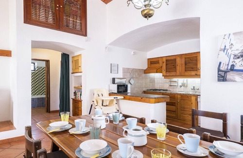 Oura Villa | Beautiful private villa for 8 people with private pool, TV and patio