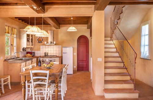 Colle di Compito Villa | Beautiful private villa for 6 people with private pool, WIFI, A/C, TV and veranda, close to Lucca