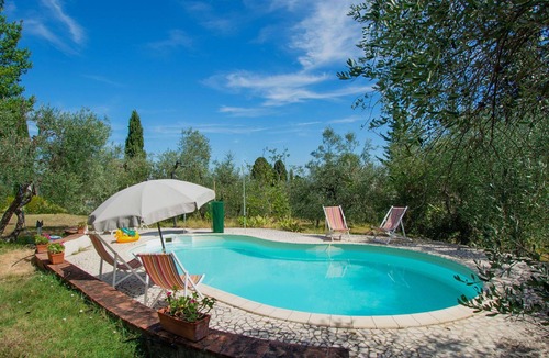 Lajatico Villa | Beautiful private villa for 6 people with A/C, private pool, WIFI, TV, patio and pets allowed