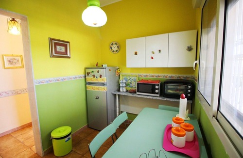 Syracuse Villa | Beautiful private villa for 5 people with WIFI, private pool, TV, patio and pets allowed
