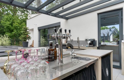 Dolni Laz House | Beautiful private villa for 10 people with hot tub, WIFI, TV, terrace and pets allowed