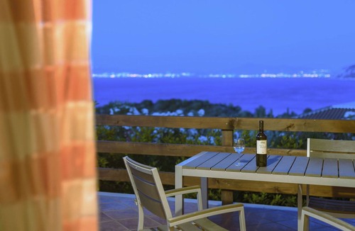 Samos Town Villa | Beautiful private villa with A/C, private pool, WIFI, TV, terrace, panoramic view and parking