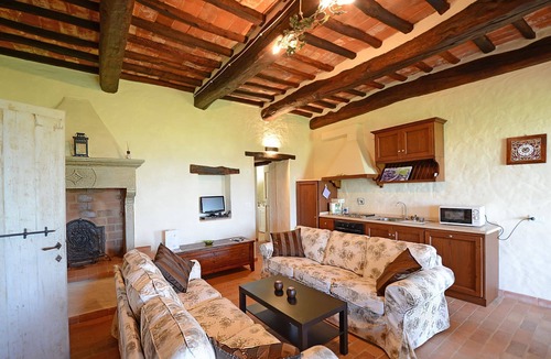 Arezzo Villa | Beautiful private villa for 8 guests with WIFI, A/C, private pool, TV, patio and panoramic view