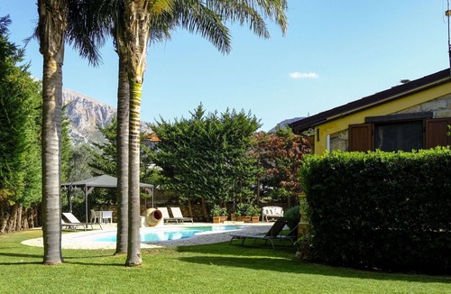 Cinisi Villa | Beautiful private villa for 7 guests with private pool, A/C, WIFI, TV and patio