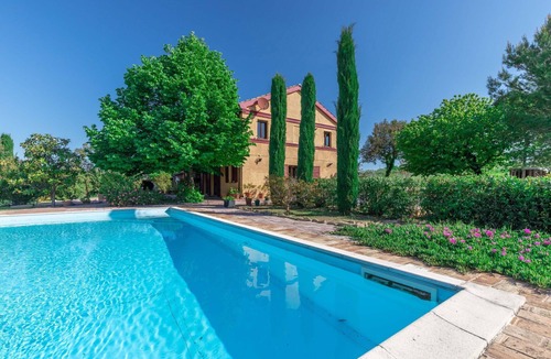 Bettolelle Villa | Beautiful private villa for 12 people with private pool, WIFI, TV and panoramic view