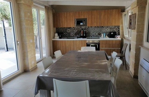 Ostuni Villa | Beautiful private villa for 6 people with WIFI, A/C, private pool, TV and veranda
