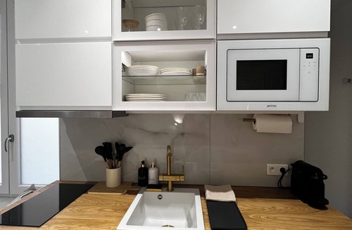 15th Arrondissement Apartment | Beautiful & quiet flat, ideally located