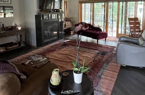 Babbitt House | BEAUTIFUL RAMBLER. SAUNA.