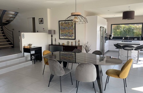 Annecy-le-Vieux House | Beautiful recent villa with swimming pool, near the beaches and center of Annecy