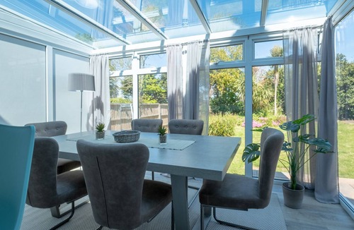 Freshwater House | Beautiful, recently modernised 4 bedroom West Isle of Wight Home near beaches
