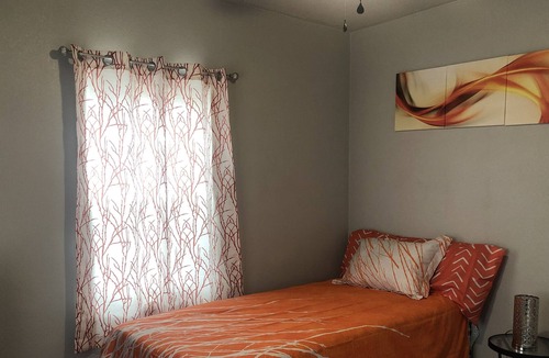 Pine Bluff House | Beautiful ,remodeled 3 Bedroom 1 bth 10min from UAPB 10 minfrom Saracen casino