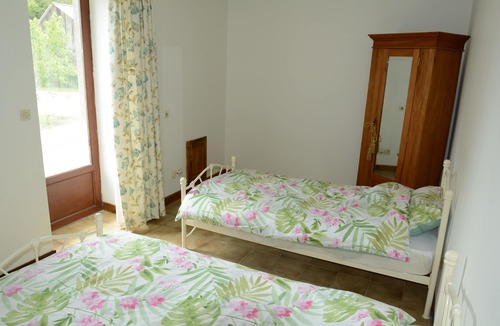 Montaudin House | Beautiful Renovated Gite in the Countryside