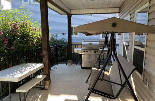 Sardis House | Beautiful river property with 4 bedrooms
