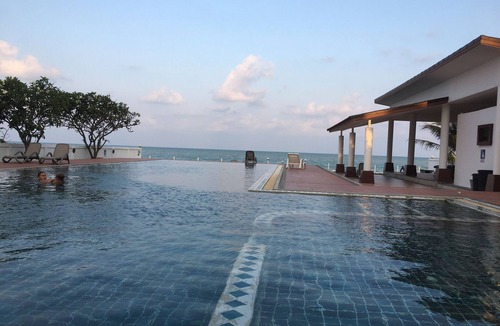Khanom Condo | Beautiful, sea-view, 3-bedroom condo situated on the southern Gulf of Thailand