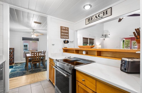Seaside House | Beautiful Seaside Cottage, Sports Club, Sleeps 6 + Free Attraction Tickets!