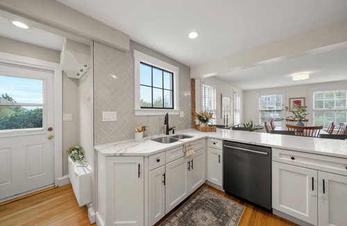 Marblehead House | Beautiful Seaside House in Marblehead