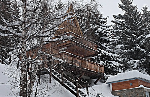 Viel-Alpe Ski Chalet | Beautiful south facing chalet up to 10 people