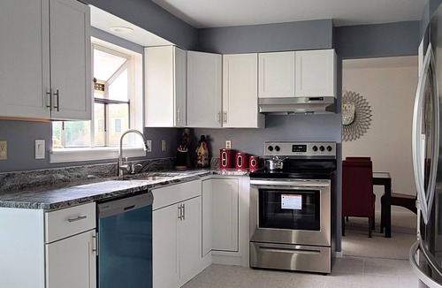 Aurora House | Beautiful, spacious 3-bedroom house