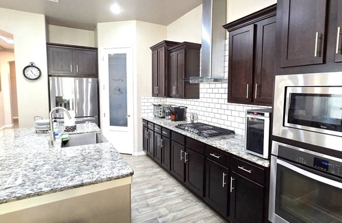 Biggs Field House | Beautiful & Spacious 4-bedroom Home: Game Room, Enclosed Patio, Outdoor Grill