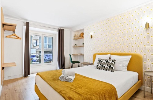 Quartier du Mail Apartment | Beautiful Spacious Apartment 3BR 8P near street Montorgueil