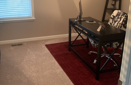 Avon House | Beautiful, Spacious Avon Home close to downtown and Speedway
