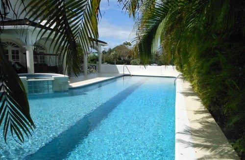 Paynes Bay House | Beautiful spacious holiday home private shared pool with neighbour nr Sandy Lane