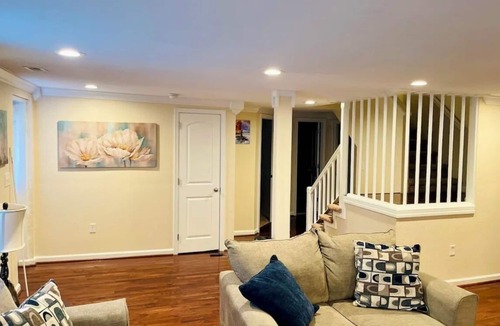 Norfolk House | Beautiful, spacious home in welcoming Norfolk. Perfect for traveling nurses!