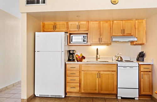 Kahana Condo | Beautiful spacious studio at beachfront resort