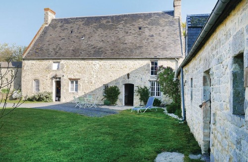 Saint-Germain-du-Pert House | Beautiful stone house with pool and idyllic garden.