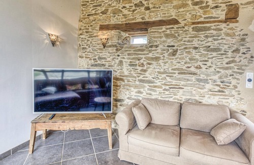 Padies House | Beautiful stone house from 1900 in fantastic area.