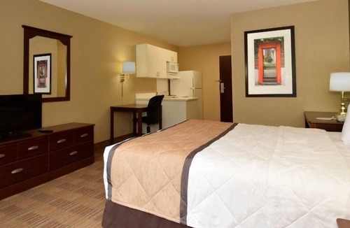 Fairvilla Apartment | Beautiful Studio apartment (420714) by Houzlet