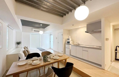Hiroshima City Centre Apartment | Beautiful Studio Apt City Center for 6 Ppl