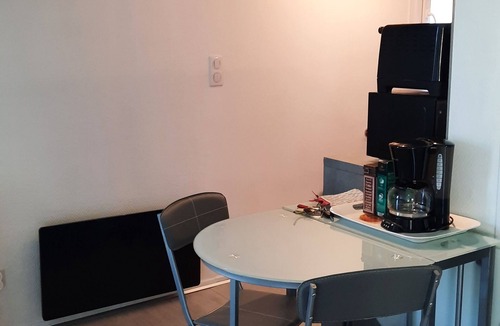 Anglet Apartment | BEAUTIFUL STUDIO, SEA BY FOOT, ATTACHED PARKING 2 persons 24m2