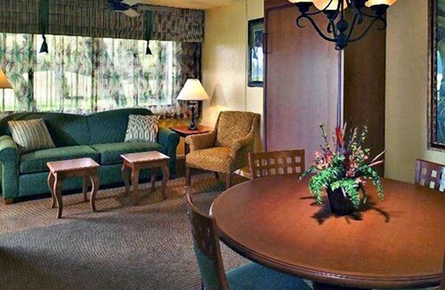 Joel Apartment | Beautiful studio unit at resort, sleeps 4