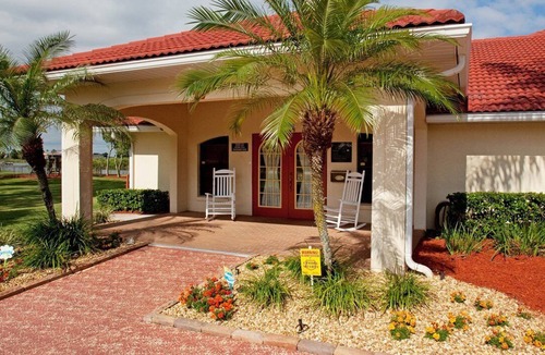 Sebring Apartment | Beautiful studio unit at resort, sleeps 4