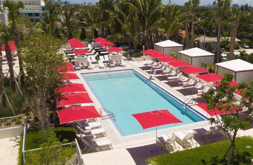 Surfside Apartment | Beautiful studio unit at resort, sleeps 2
